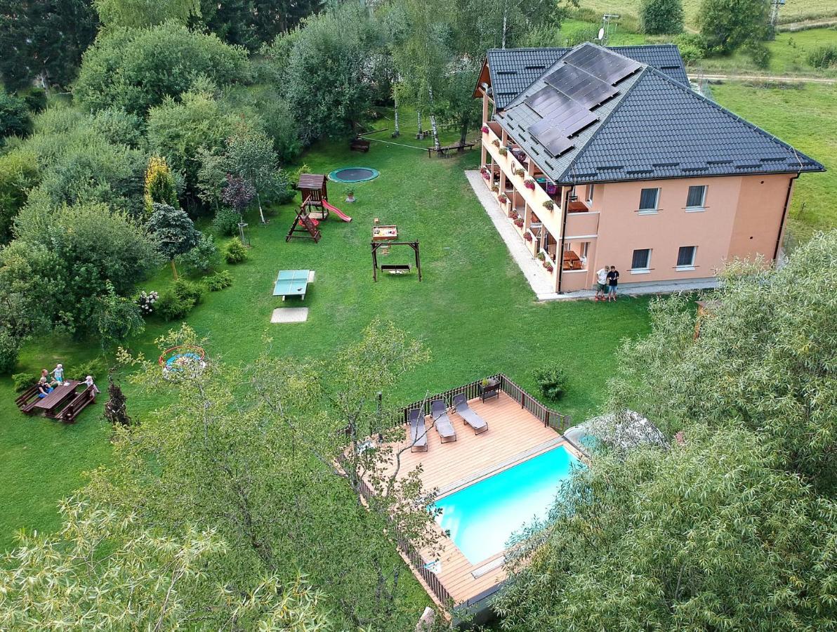 Apartments Nad Rybniky Horní Planá Bagian luar foto