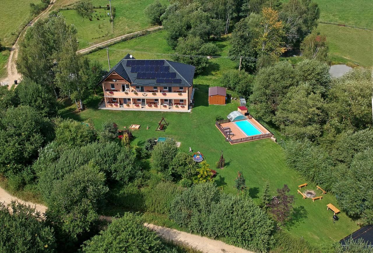 Apartments Nad Rybniky Horní Planá Bagian luar foto