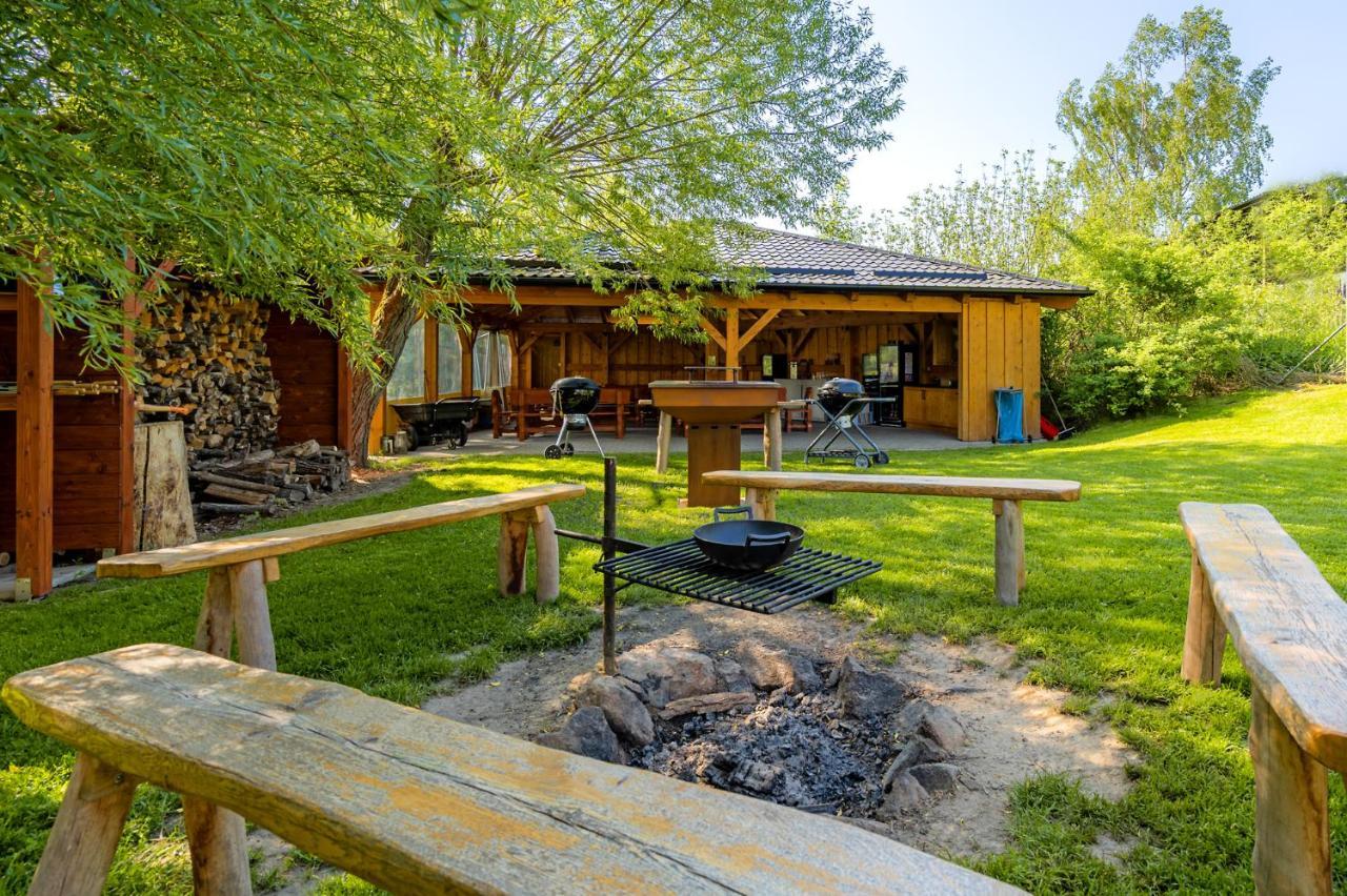 Apartments Nad Rybniky Horní Planá Bagian luar foto